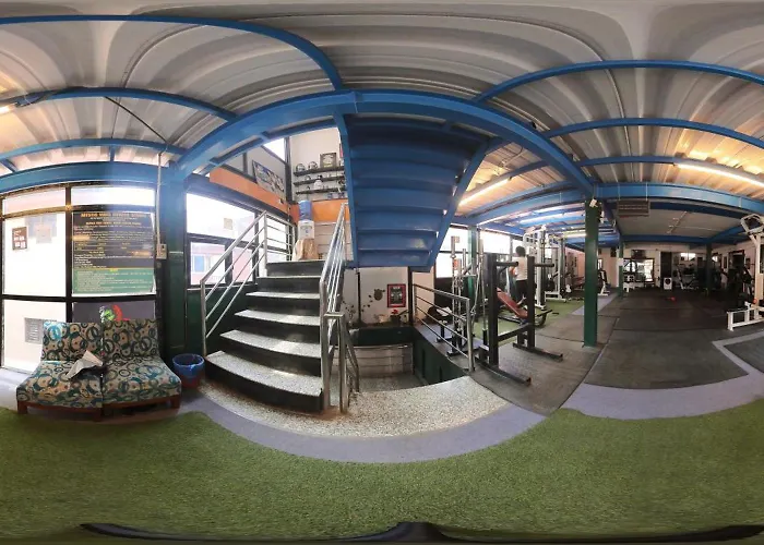 Mystic Vibes Fitness -modern Yogi Commune * Katmandu