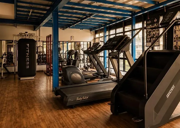 Kemping Mystic Vibes Fitness -modern Yogi Commune *